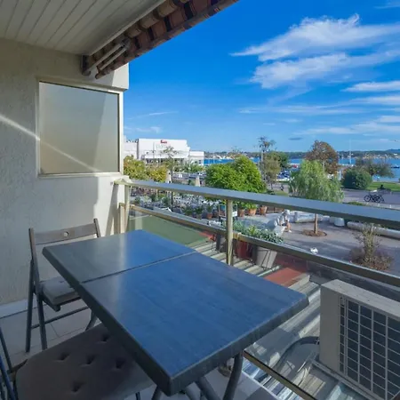 Lescapade Bandolaise T2 - Terrasse Vue - Centre Apartamento Bandol