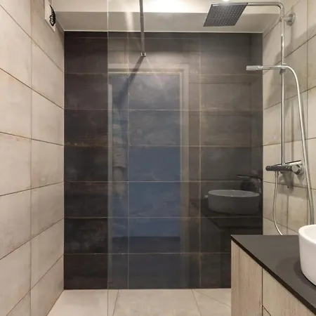 Lescapade Bandolaise T2 - Terrasse Vue - Centre 방돌